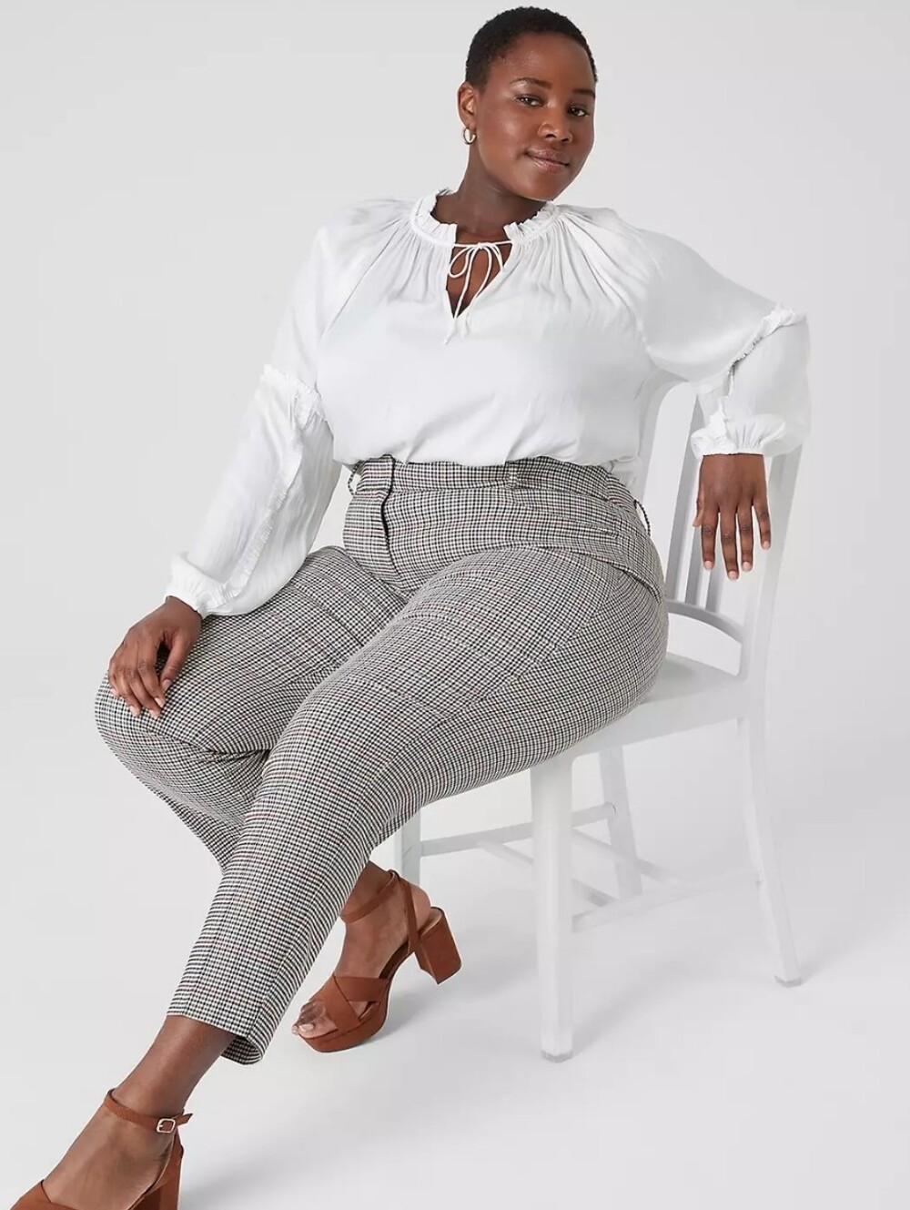 Lane Bryant Long Sleeve Ruffle Split-neck Top White Boho Office Chic Sz 26 / 28